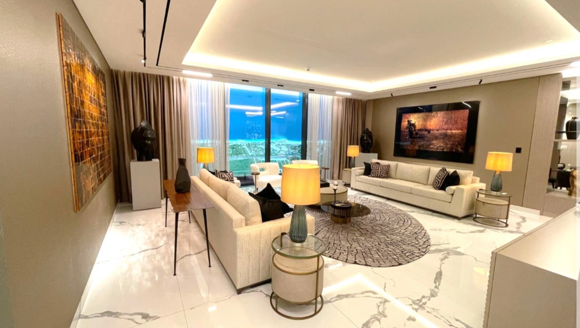 Interior 3